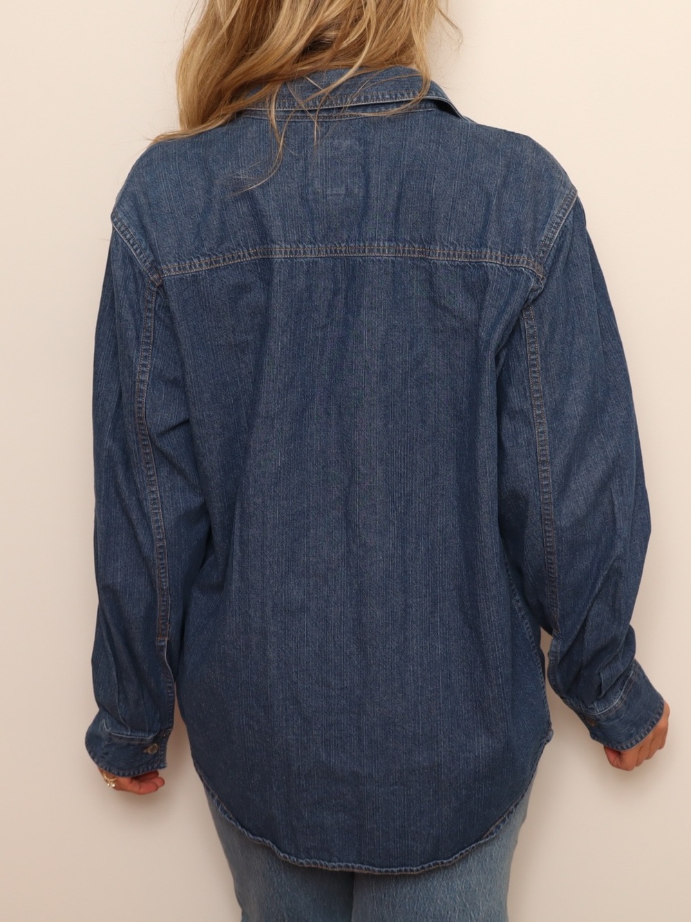 Classic Levi’s Regular Denim Short Sleeve Button Down Shirt - Picture 3 of 4